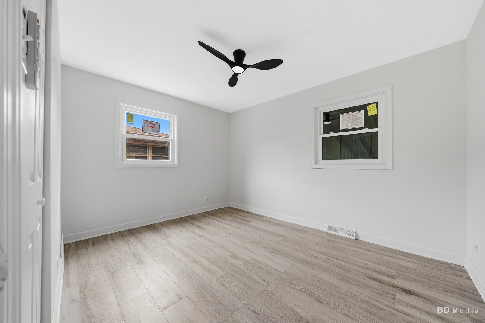 16445 Dobson Avenue, South Holland, IL 60473 16445 Dobson Avenue, South Holland, IL 60473