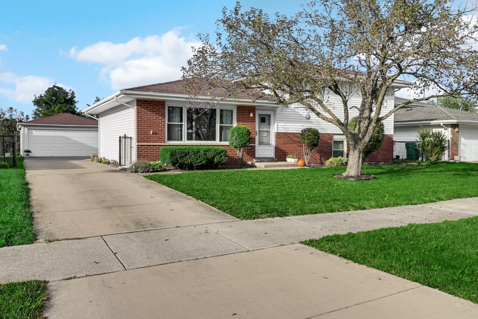 6500 182nd Street, Tinley Park, IL 60477