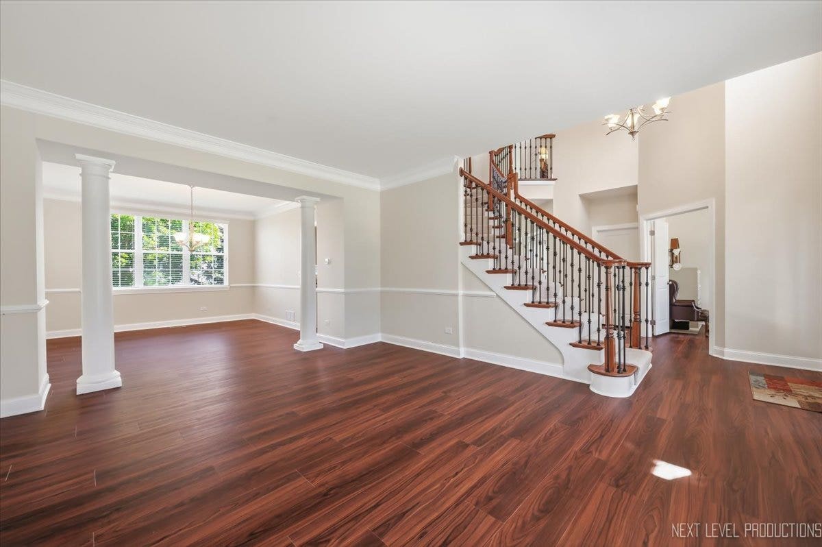 3615 Tournament Drive, Elgin, IL 60124 3615 Tournament Drive, Elgin, IL 60124