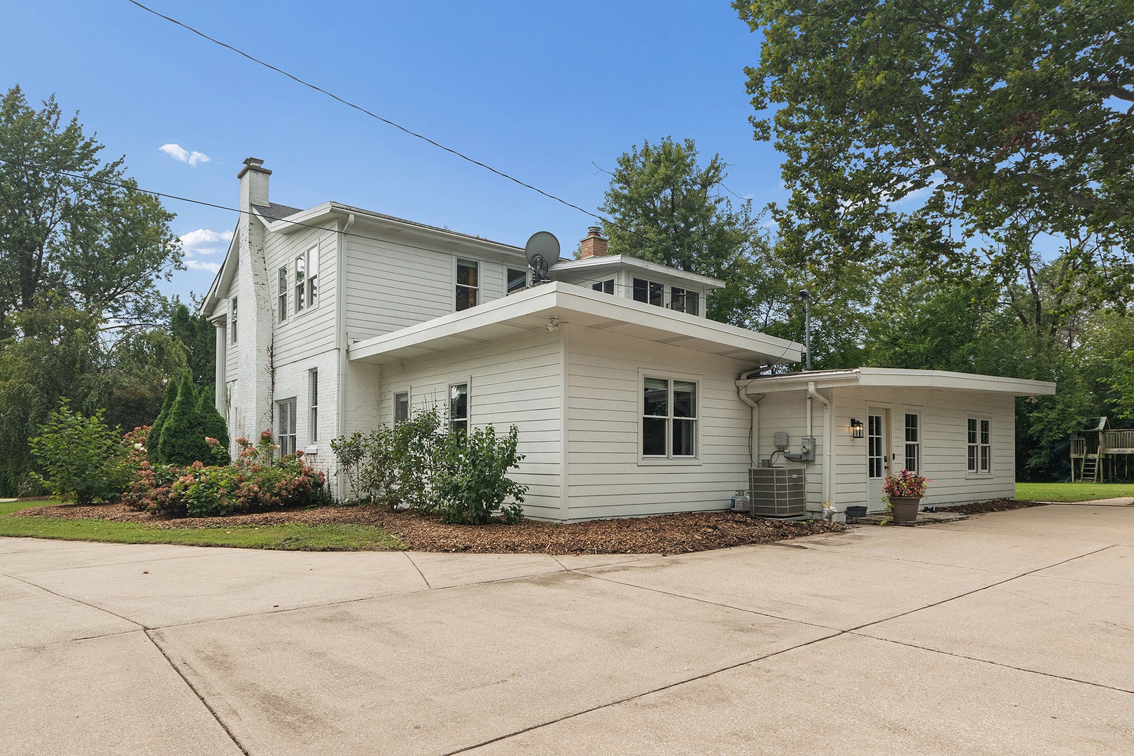 6500 166th Street, Tinley Park, IL 60477