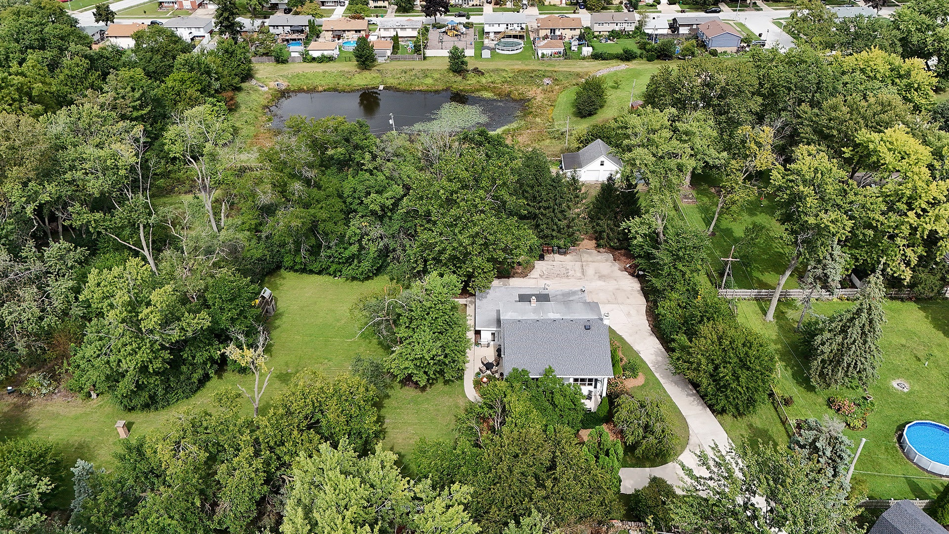 6500 166th Street, Tinley Park, IL 60477