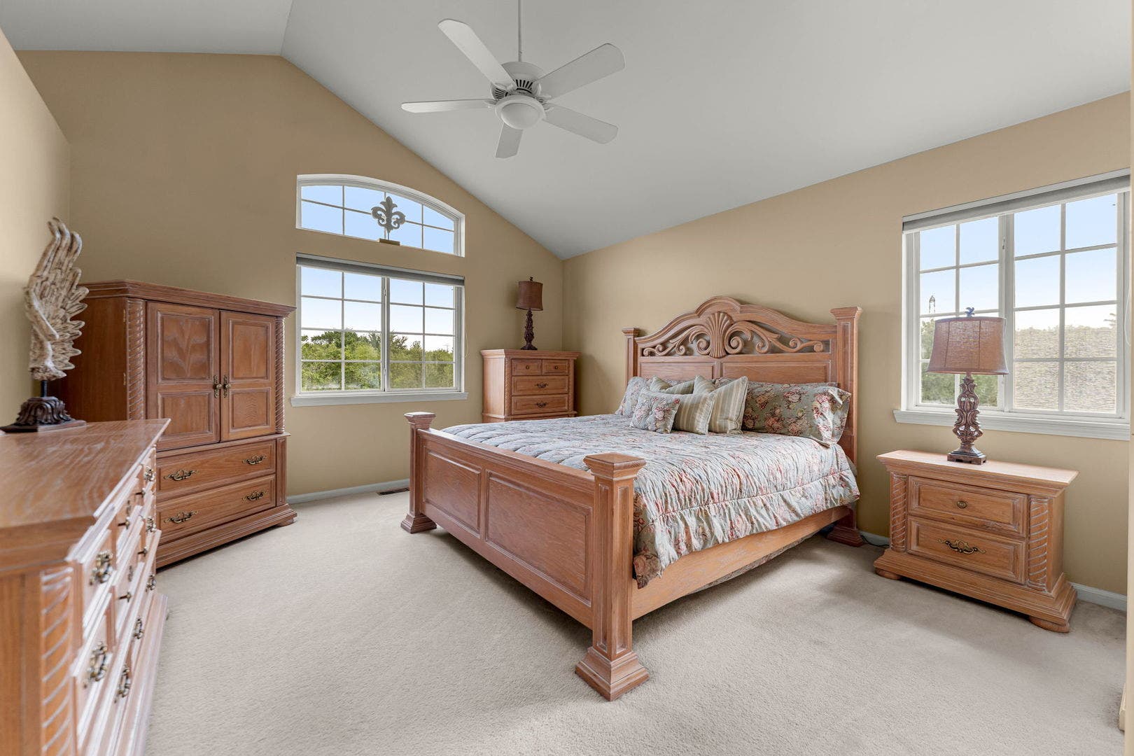 1256 Pennsbury Lane, Aurora, IL 60502 1256 Pennsbury Lane, Aurora, IL 60502