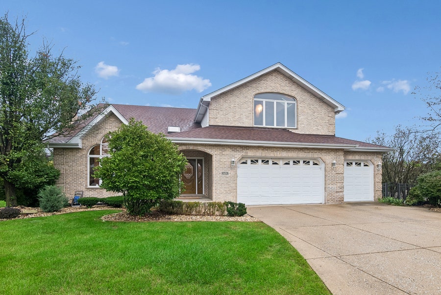 Property photo for 10326 Bristol Court, Mokena, IL