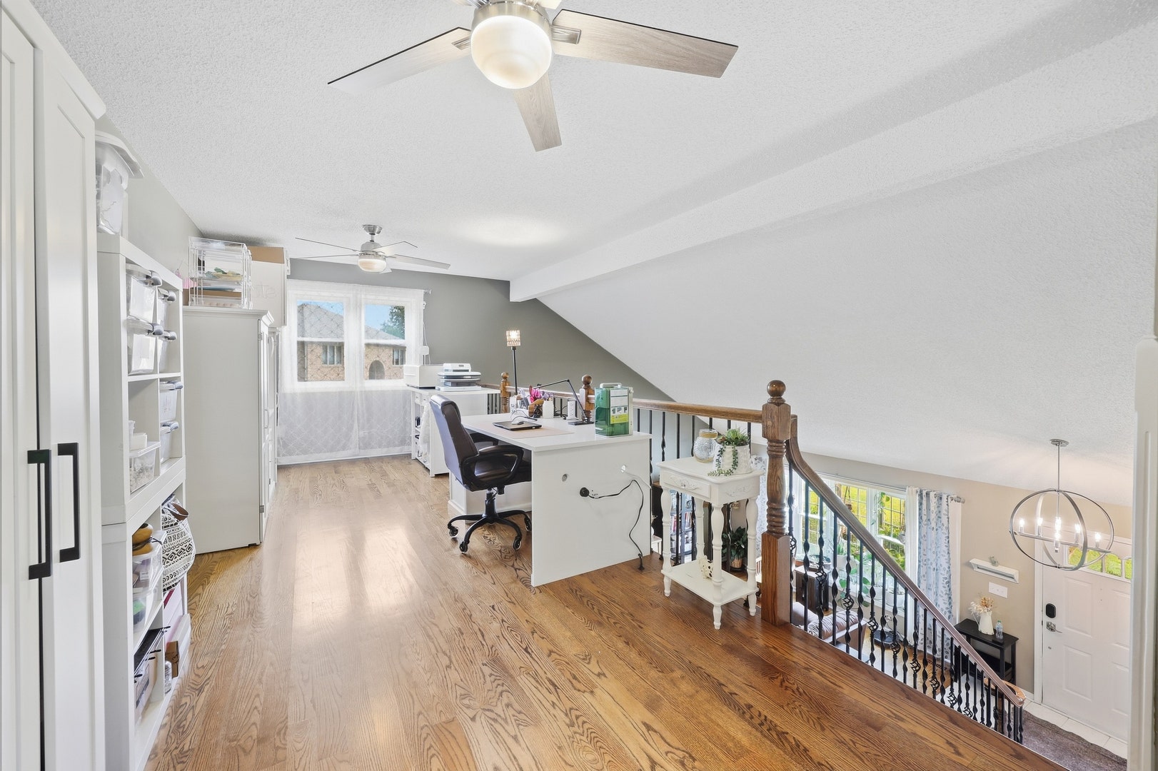 10 Americana Court, Roselle, IL 60172