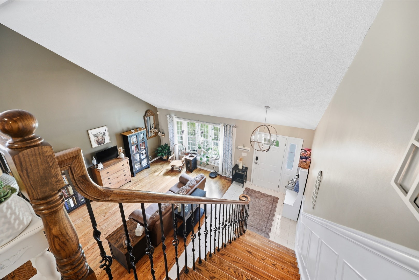 10 Americana Court, Roselle, IL 60172
