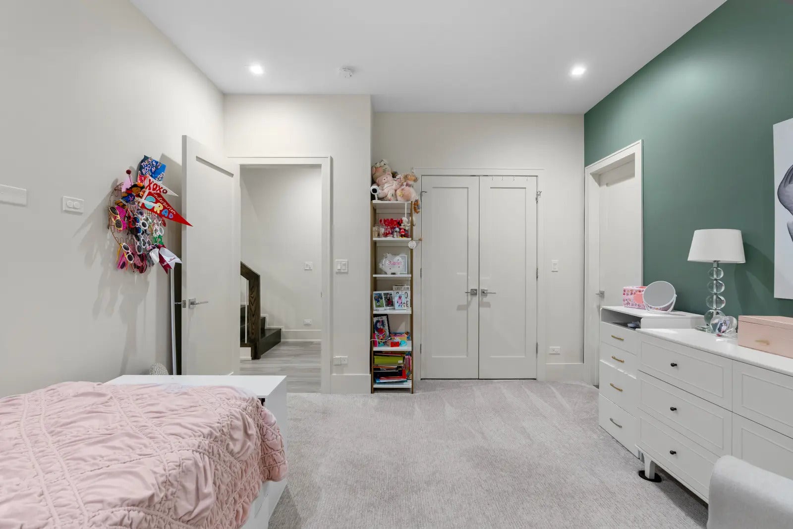 1370 W WALTON Street, #1E, Chicago, IL 60642