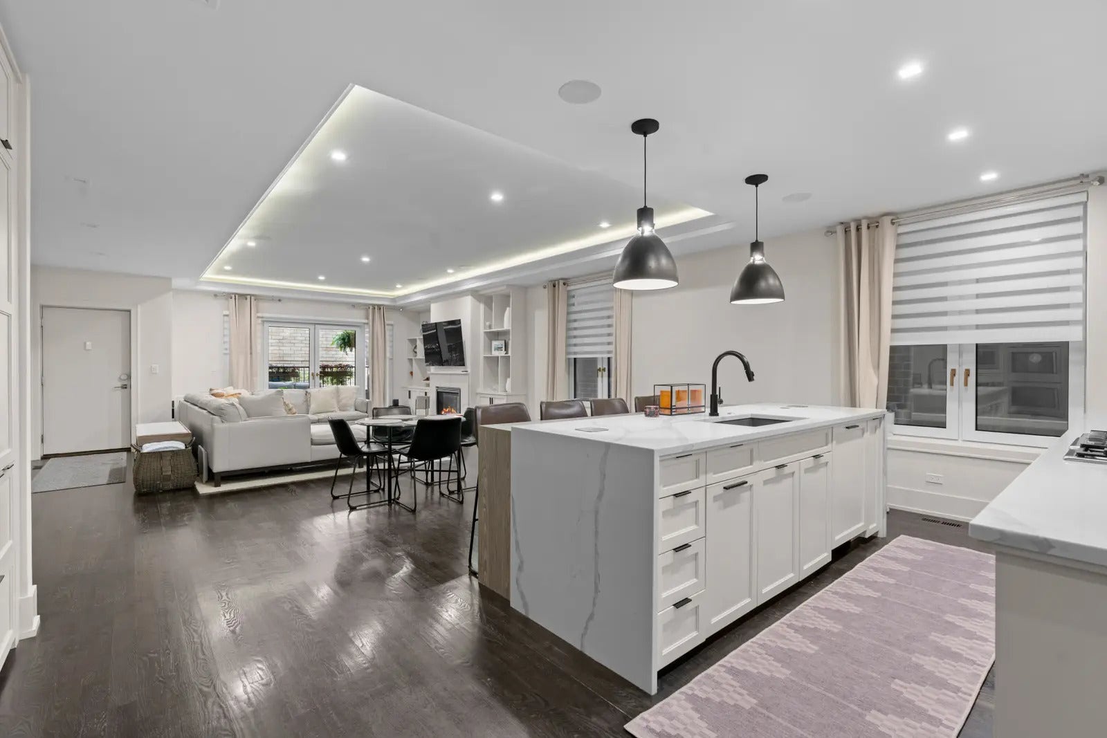 1370 W WALTON Street, #1E, Chicago, IL 60642