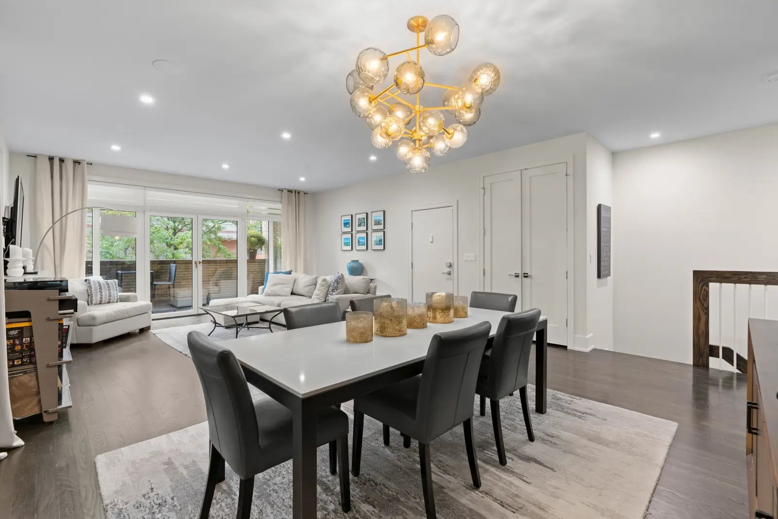 1370 W WALTON Street, #1E, Chicago, IL 60642