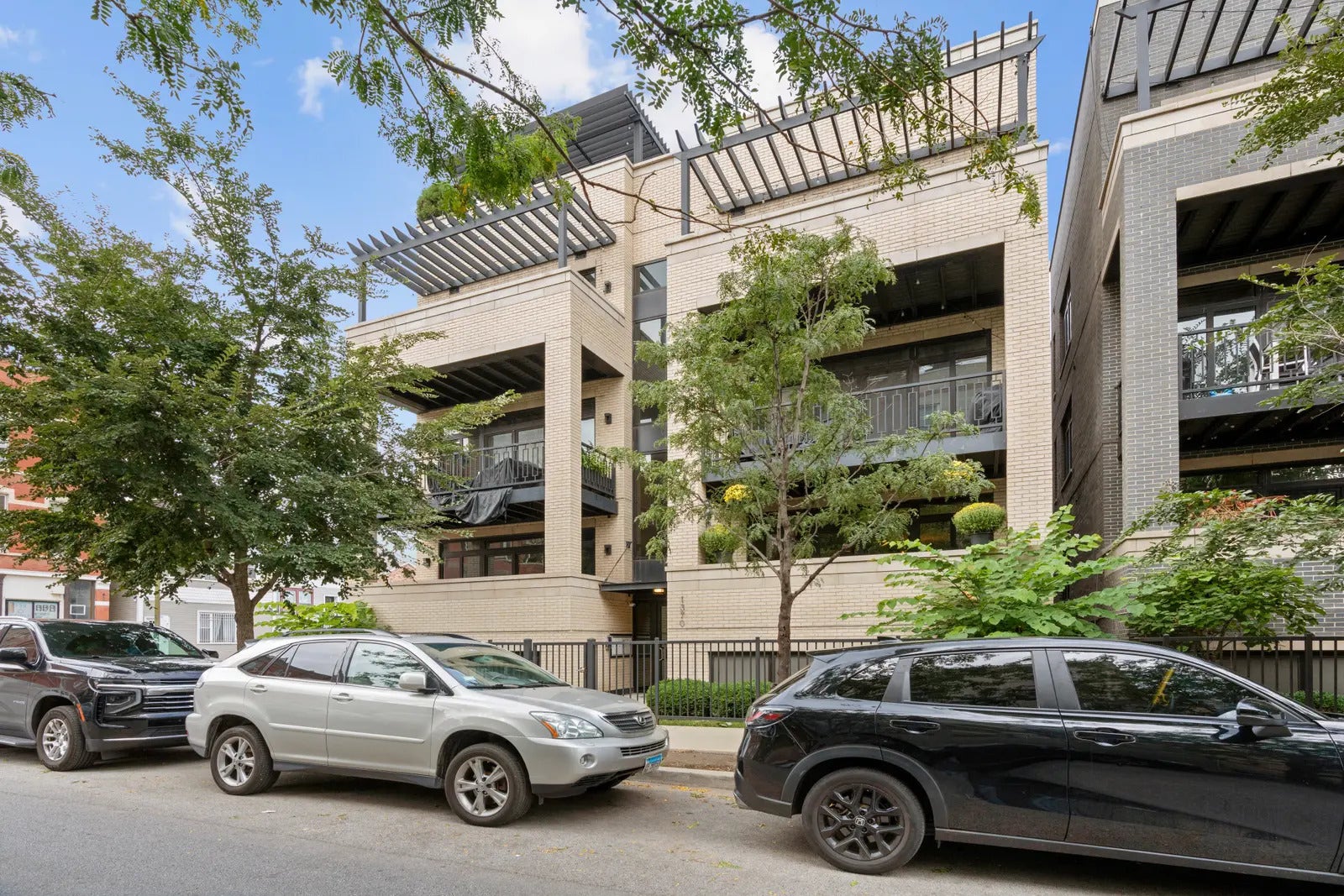 1370 W WALTON Street, #1E, Chicago, IL 60642