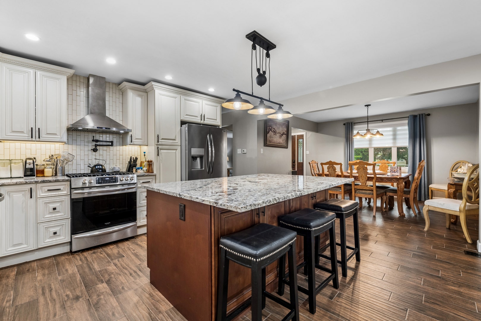 12006 Forestview Drive, Orland Park, IL 60467 12006 Forestview Drive, Orland Park, IL 60467