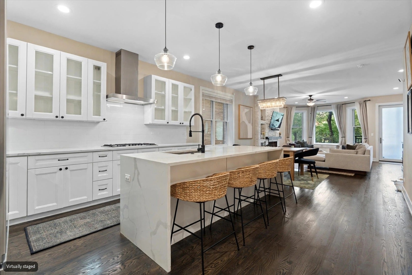 1939 N Humboldt Boulevard, #1S, Chicago, IL 60647 1939 N Humboldt Boulevard, #1S, Chicago, IL 60647