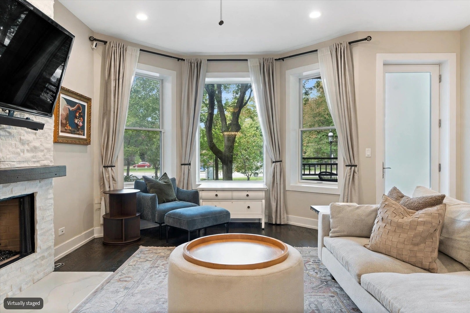1939 N Humboldt Boulevard, #1S, Chicago, IL 60647 1939 N Humboldt Boulevard, #1S, Chicago, IL 60647