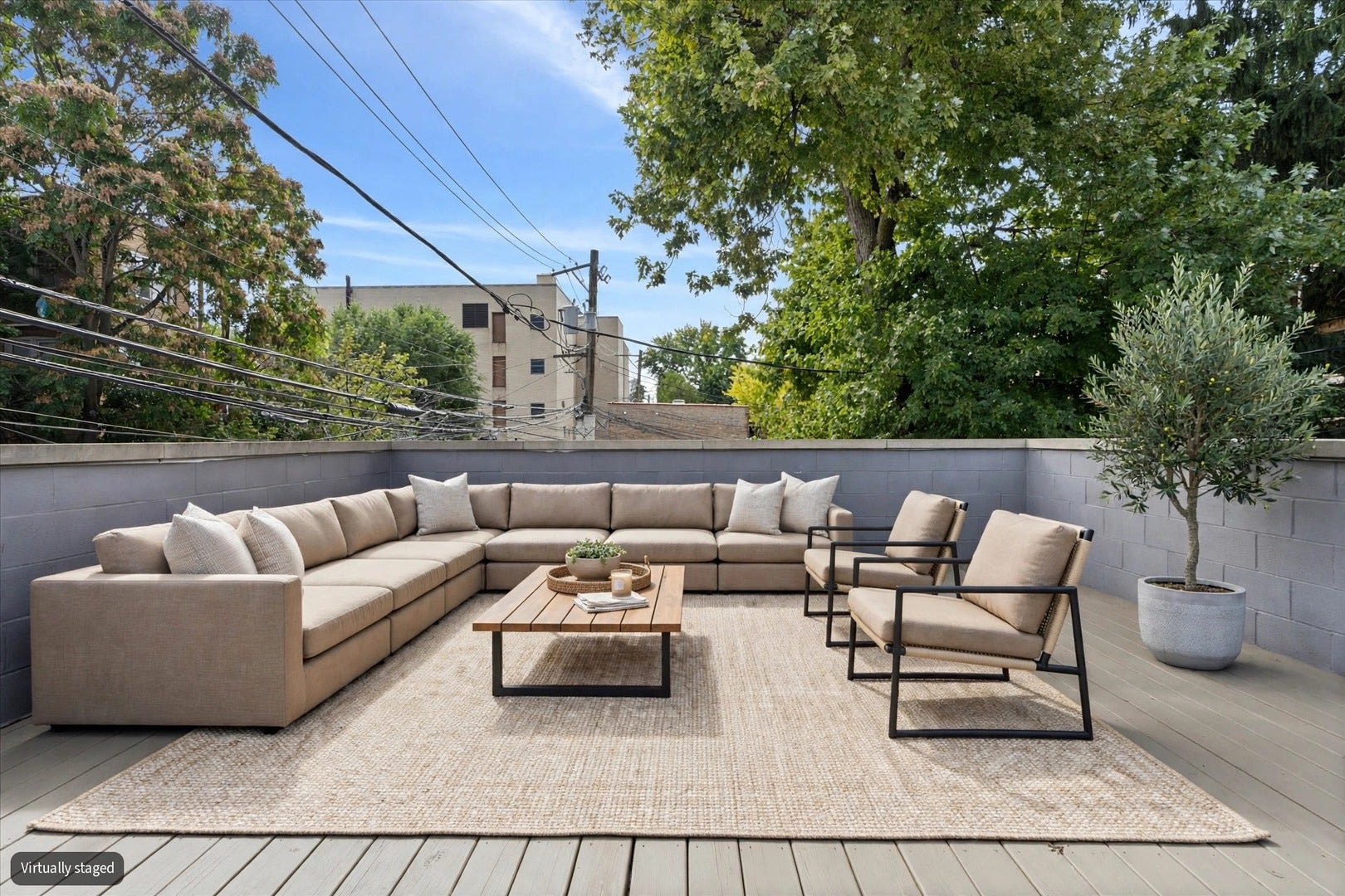 1939 N Humboldt Boulevard, #1S, Chicago, IL 60647 1939 N Humboldt Boulevard, #1S, Chicago, IL 60647