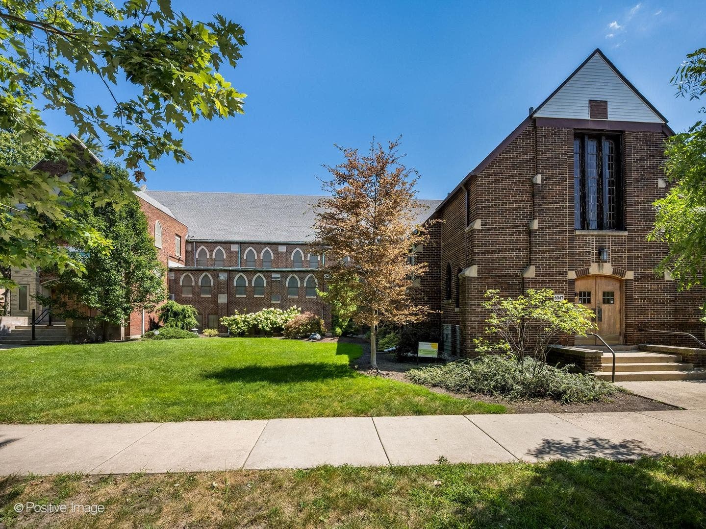 6045 N Rockwell Street, Chicago, IL 60659 6045 N Rockwell Street, Chicago, IL 60659