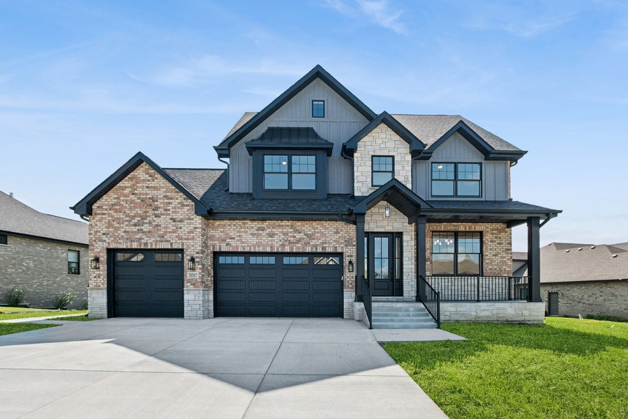 Property photo for 20507 Magnolia Court, Frankfort, IL