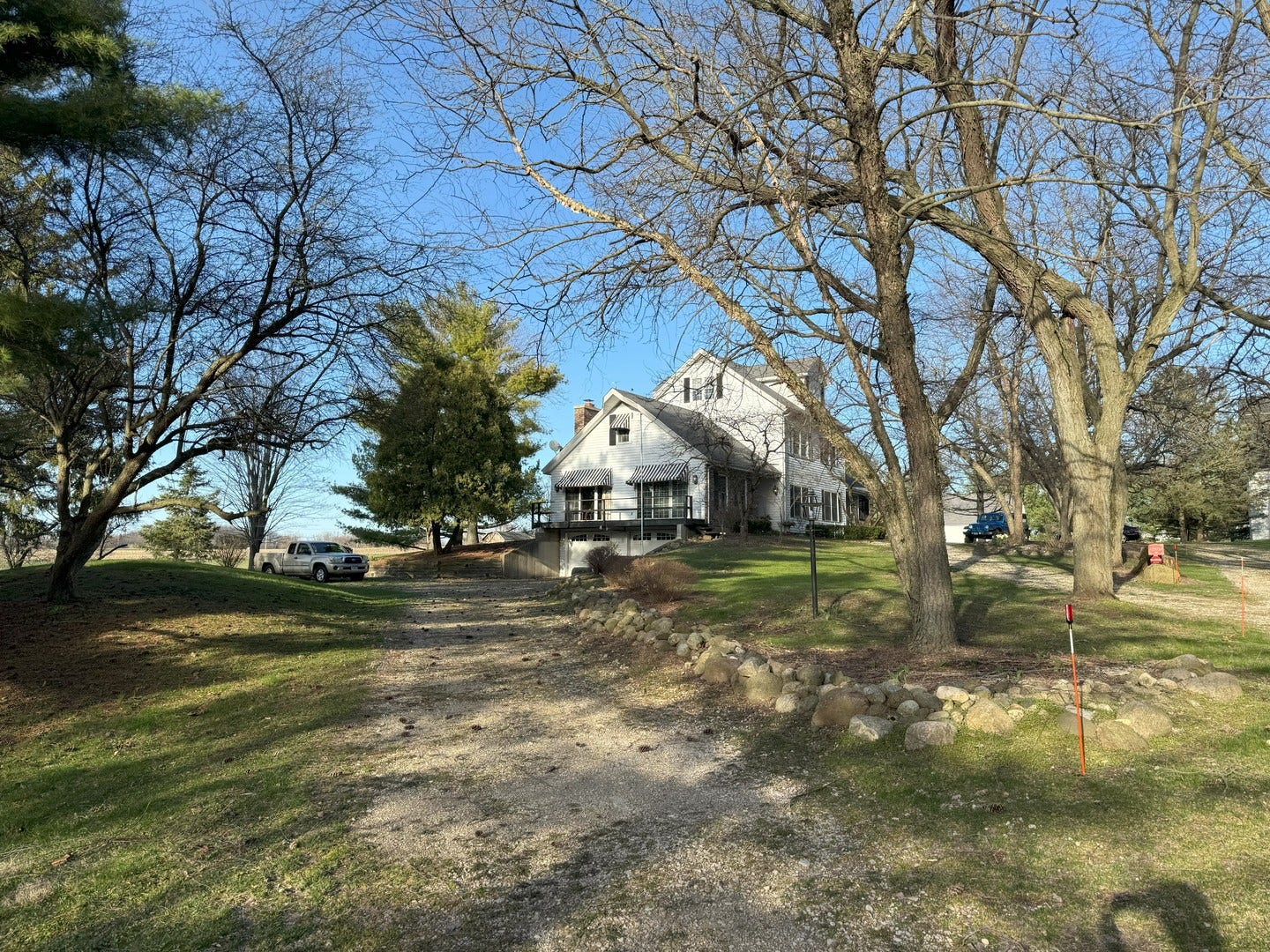 Hampshire, IL 60140