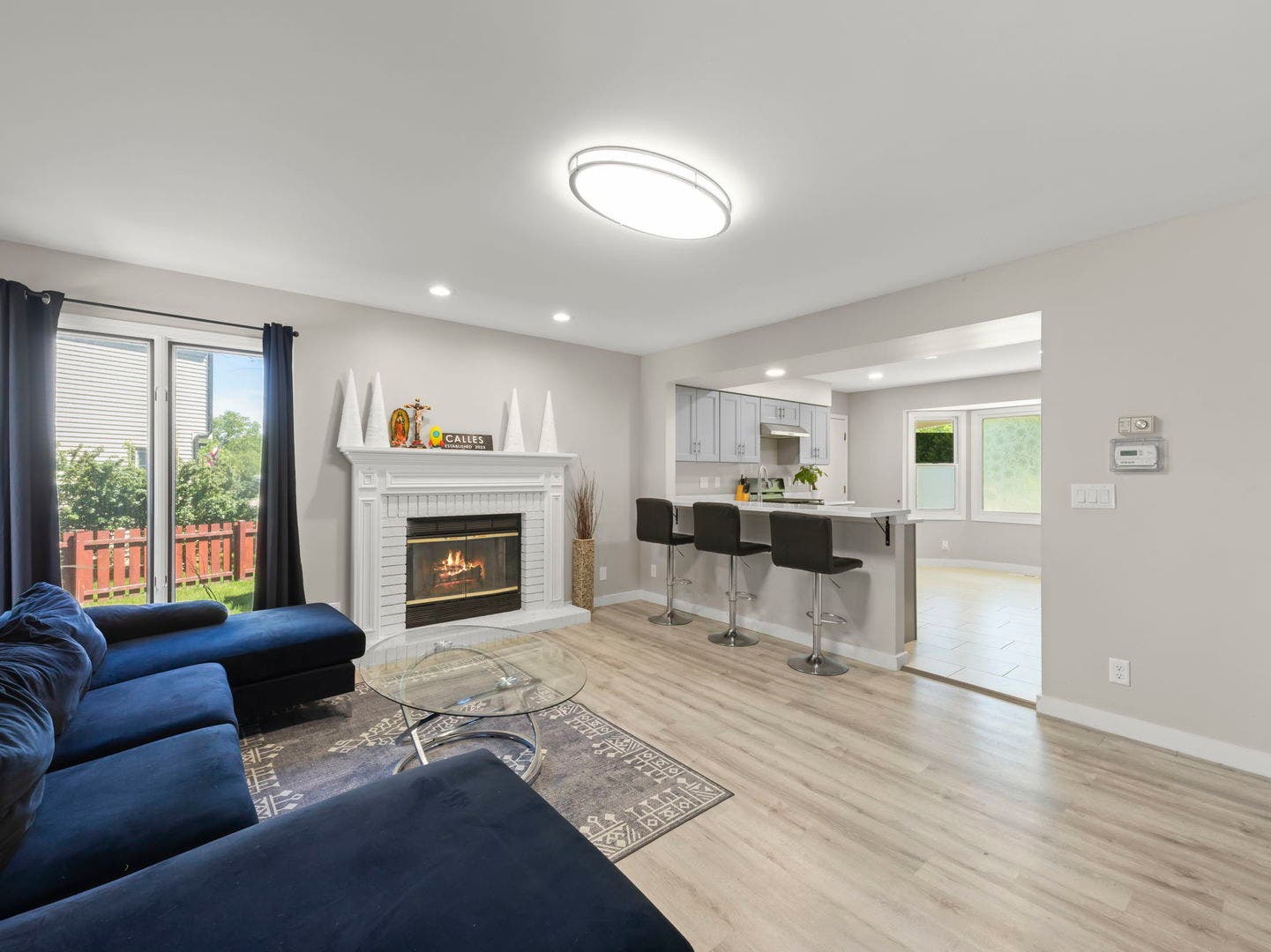 972 Westgate Drive, Aurora, IL 60506 972 Westgate Drive, Aurora, IL 60506