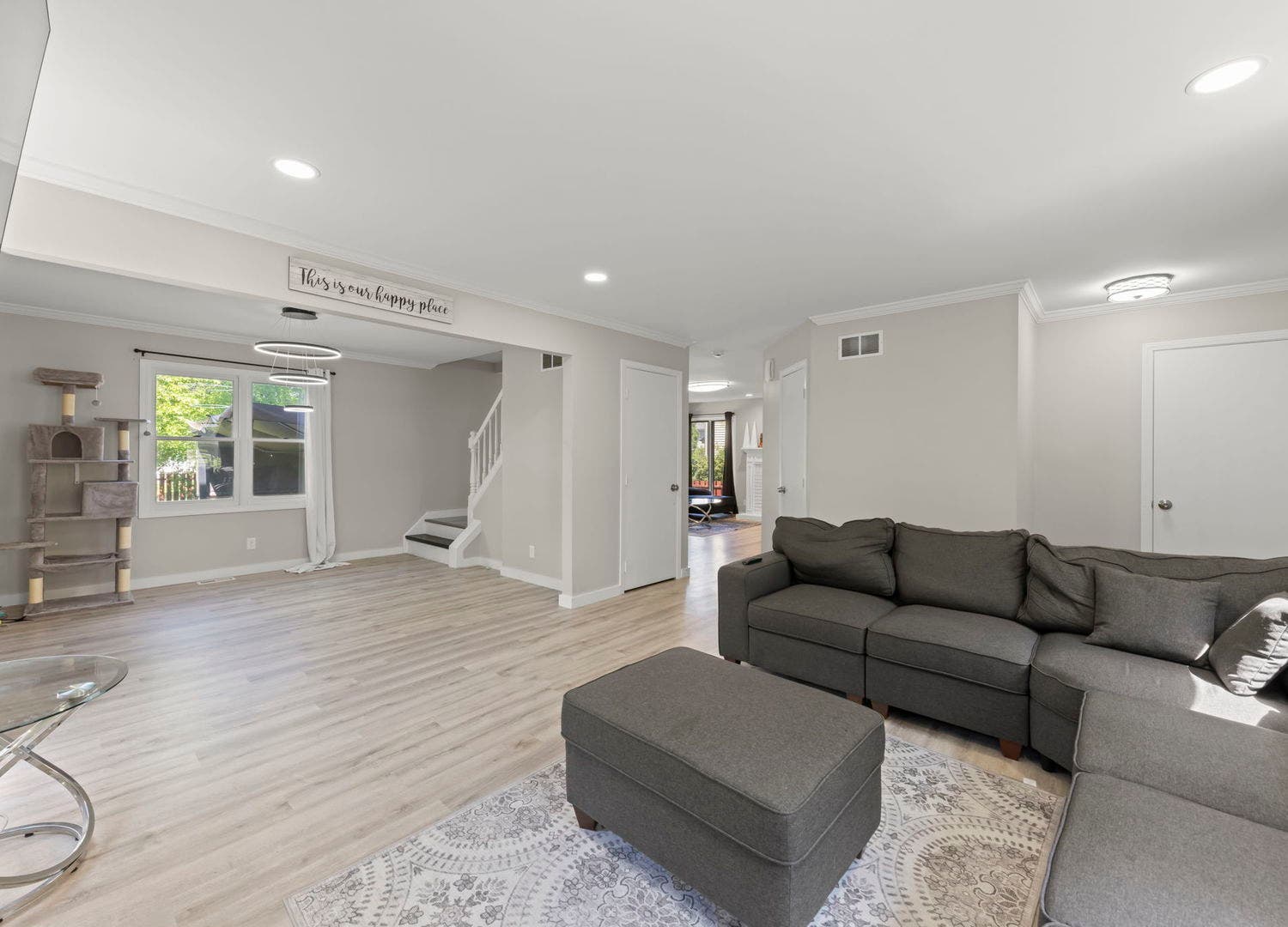 972 Westgate Drive, Aurora, IL 60506 972 Westgate Drive, Aurora, IL 60506