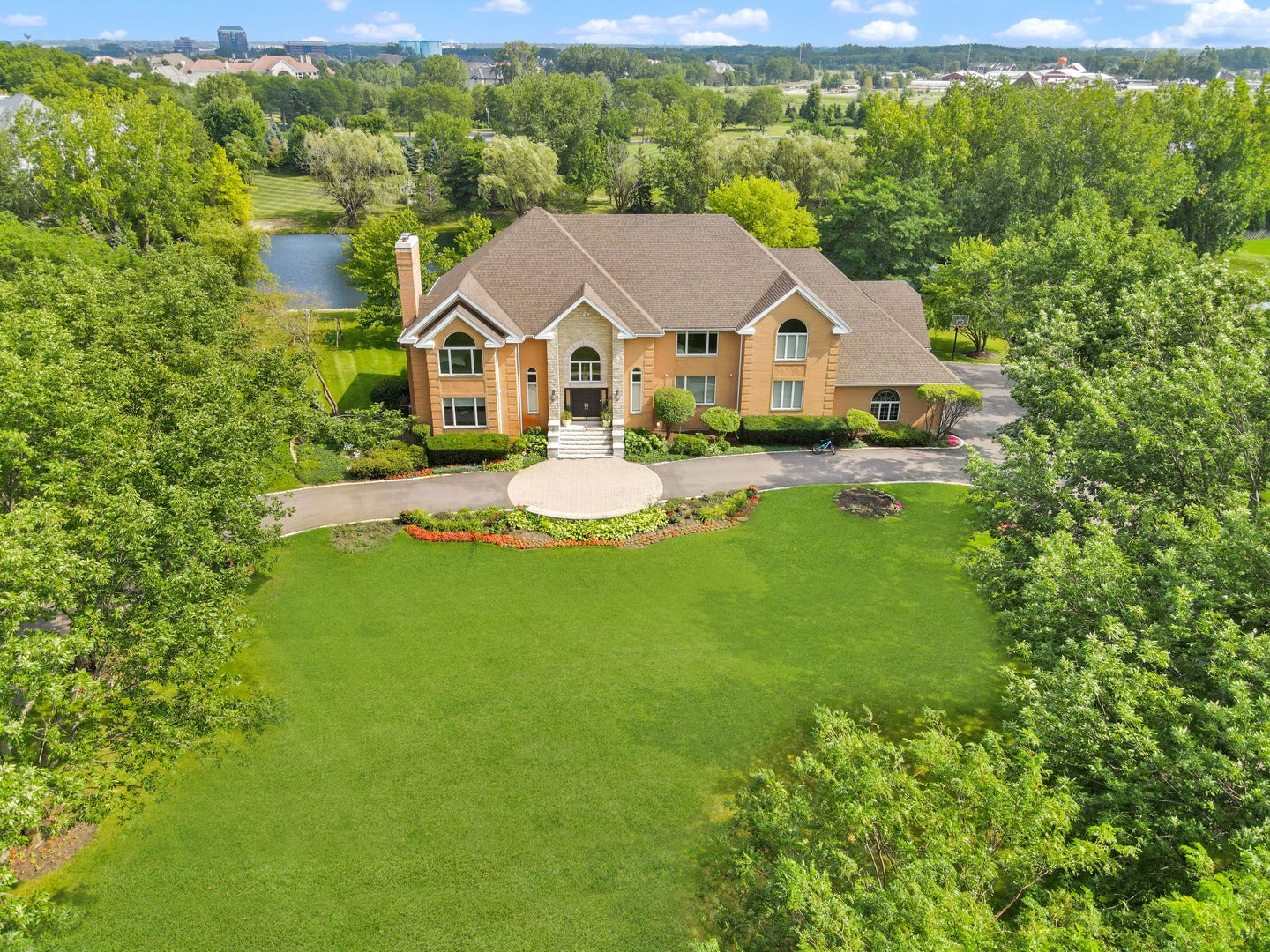 5 S Meadow Court, South Barrington, IL 60010 5 S Meadow Court, South Barrington, IL 60010