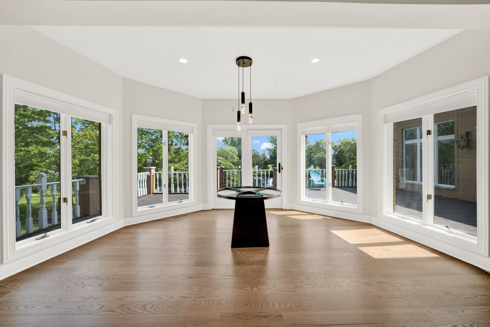 5 S Meadow Court, South Barrington, IL 60010 5 S Meadow Court, South Barrington, IL 60010