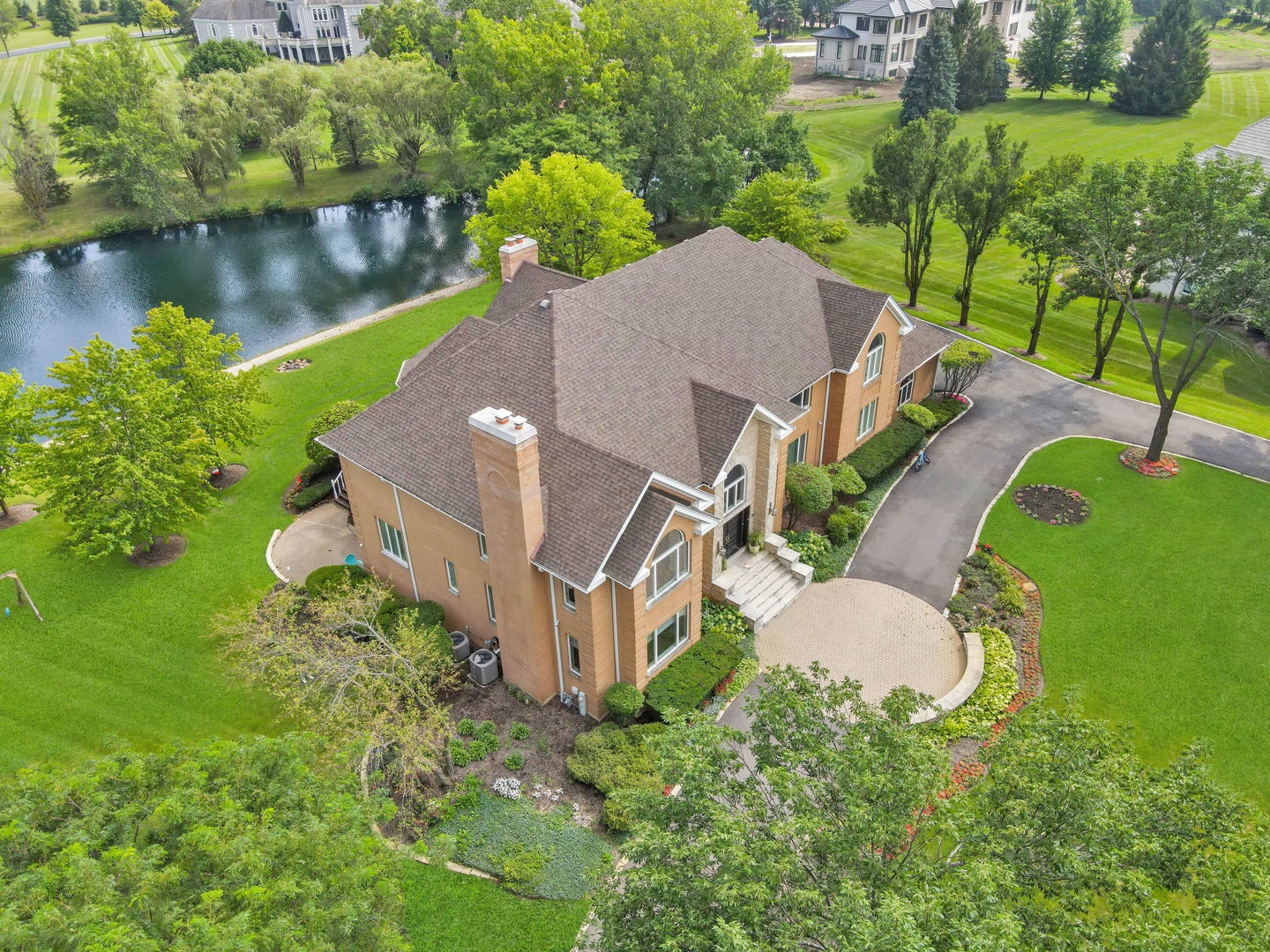 5 S Meadow Court, South Barrington, IL 60010 5 S Meadow Court, South Barrington, IL 60010
