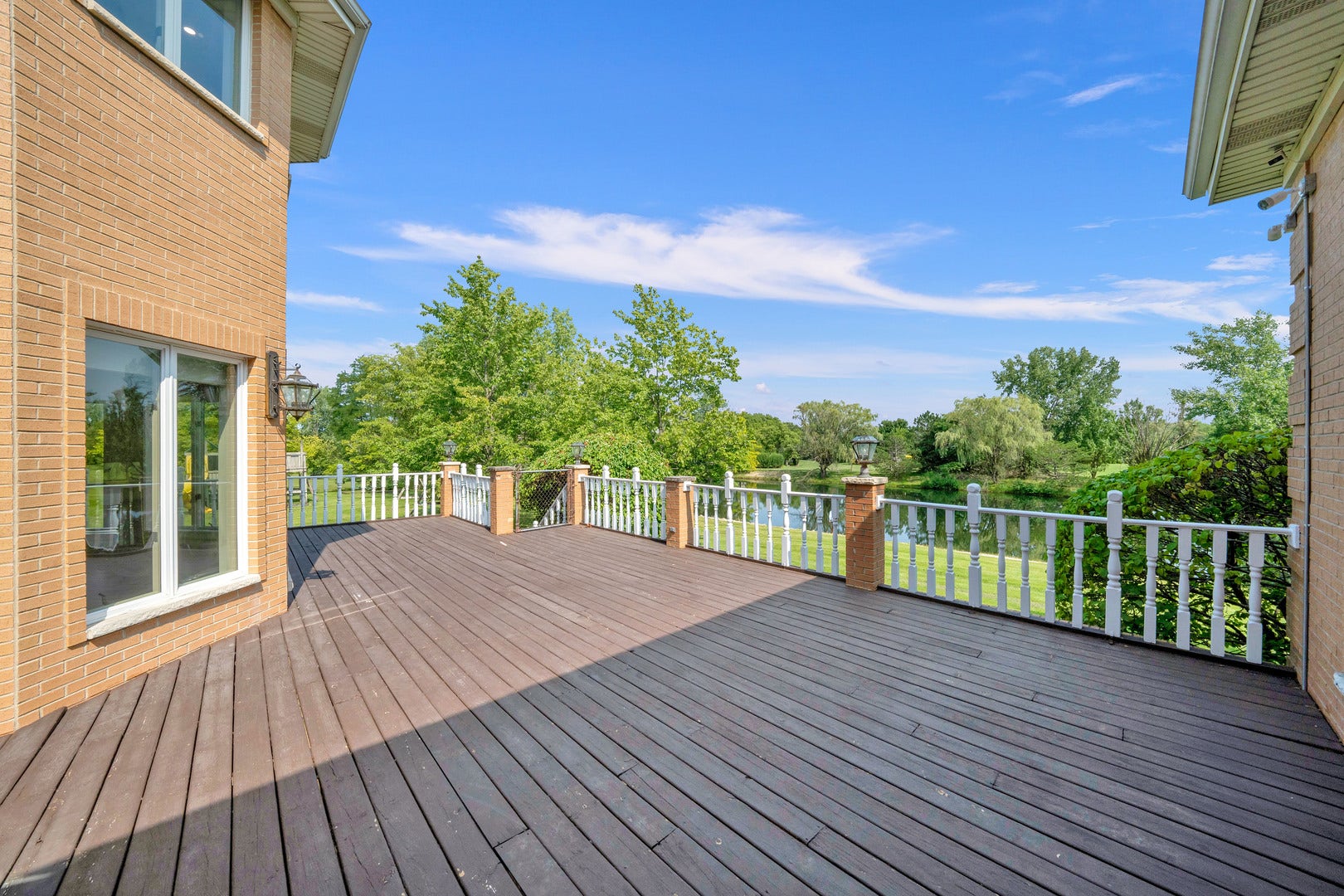 5 S Meadow Court, South Barrington, IL 60010 5 S Meadow Court, South Barrington, IL 60010