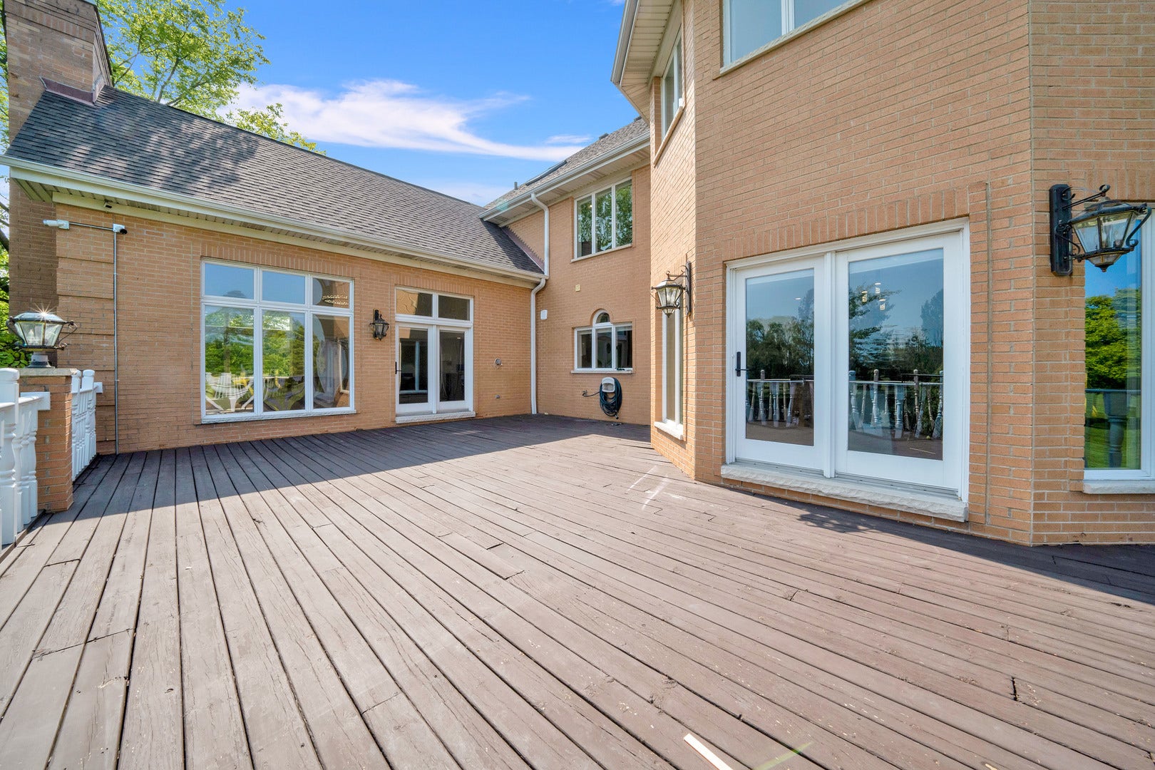 5 S Meadow Court, South Barrington, IL 60010 5 S Meadow Court, South Barrington, IL 60010