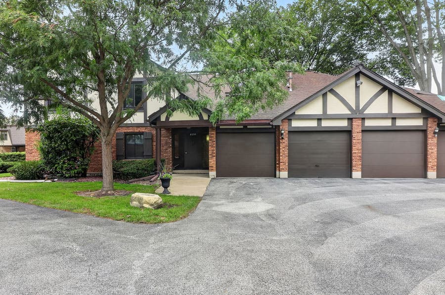 Property photo for 8255 Juniper Court, #36D, Palos Hills, IL