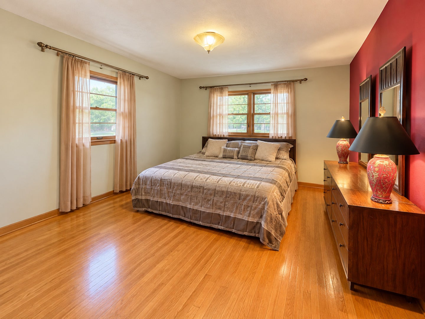 1004 Magnolia Drive, Joliet, IL 60435 1004 Magnolia Drive, Joliet, IL 60435