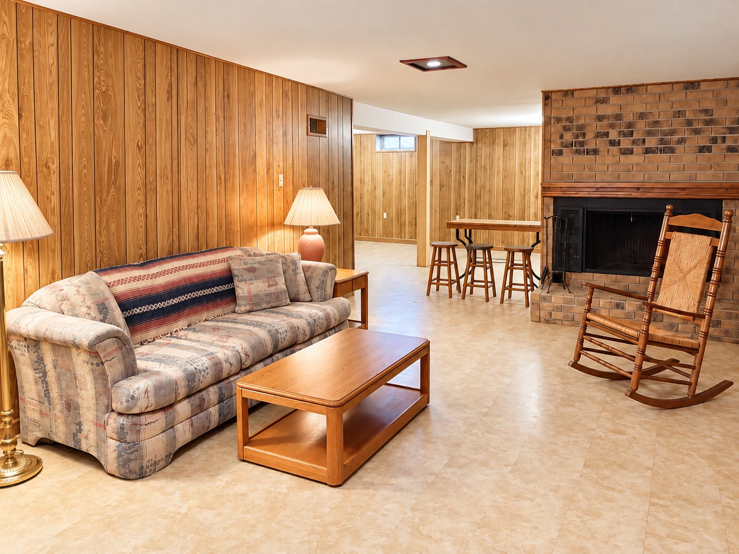 1004 Magnolia Drive, Joliet, IL 60435 1004 Magnolia Drive, Joliet, IL 60435
