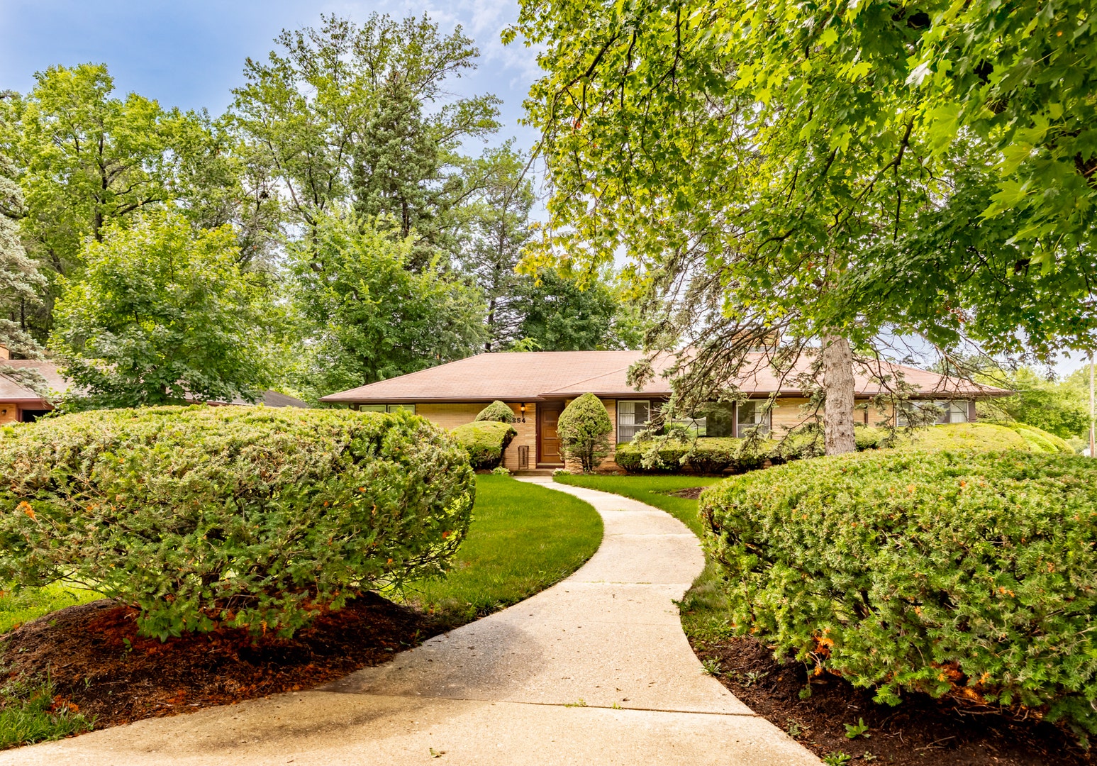 254 Wing Park Boulevard, Elgin, IL 60123 254 Wing Park Boulevard, Elgin, IL 60123