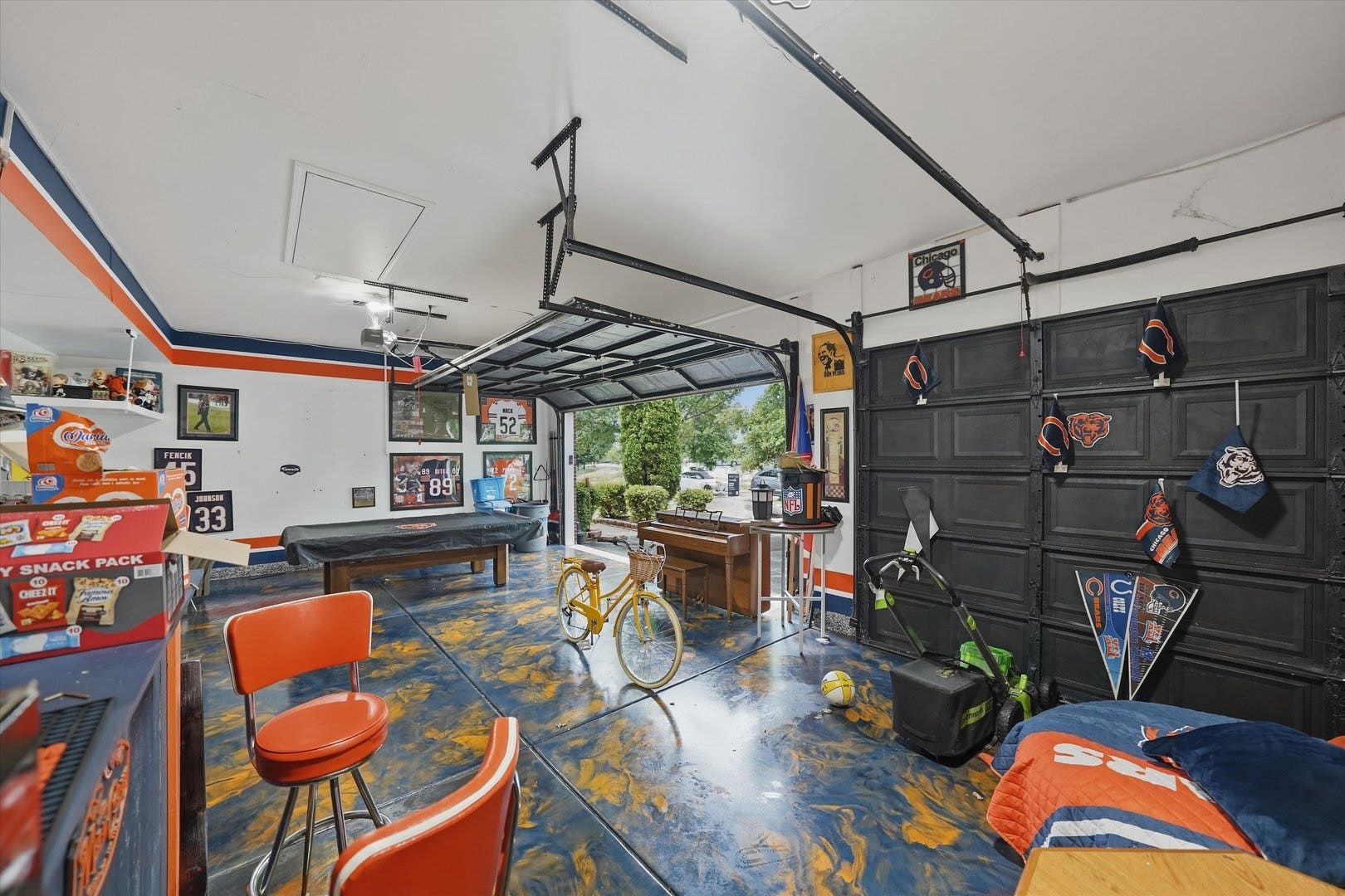 1571 Woodland Lane, Bolingbrook, IL 60490 1571 Woodland Lane, Bolingbrook, IL 60490