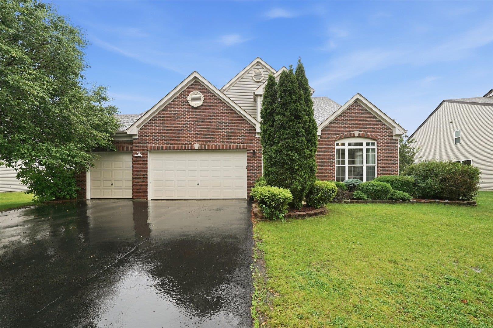 1571 Woodland Lane, Bolingbrook, IL 60490 1571 Woodland Lane, Bolingbrook, IL 60490