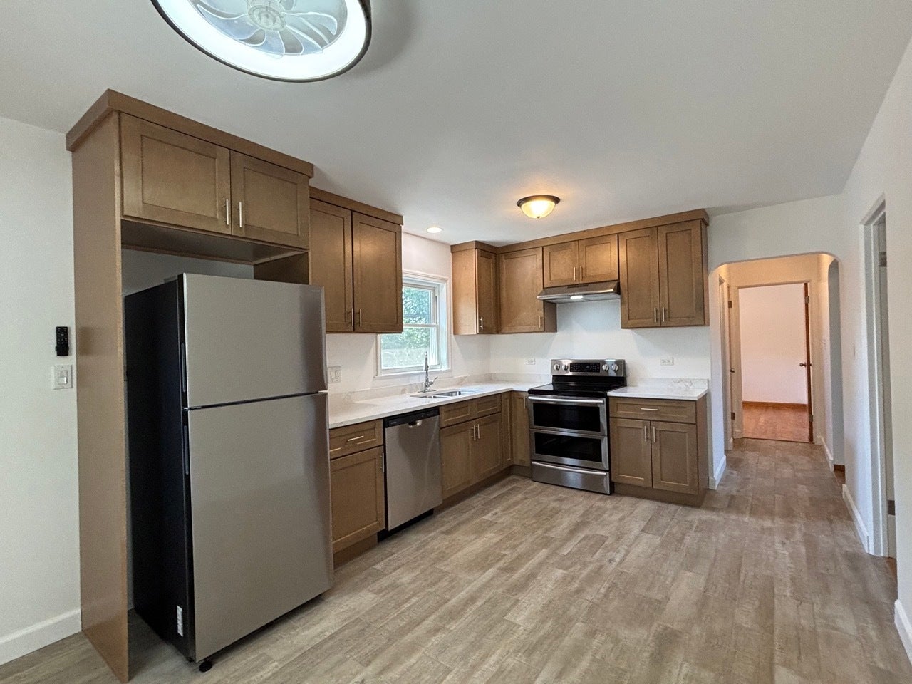 16 2ND Street, #F, Downers Grove, IL 60515 16 2ND Street, #F, Downers Grove, IL 60515