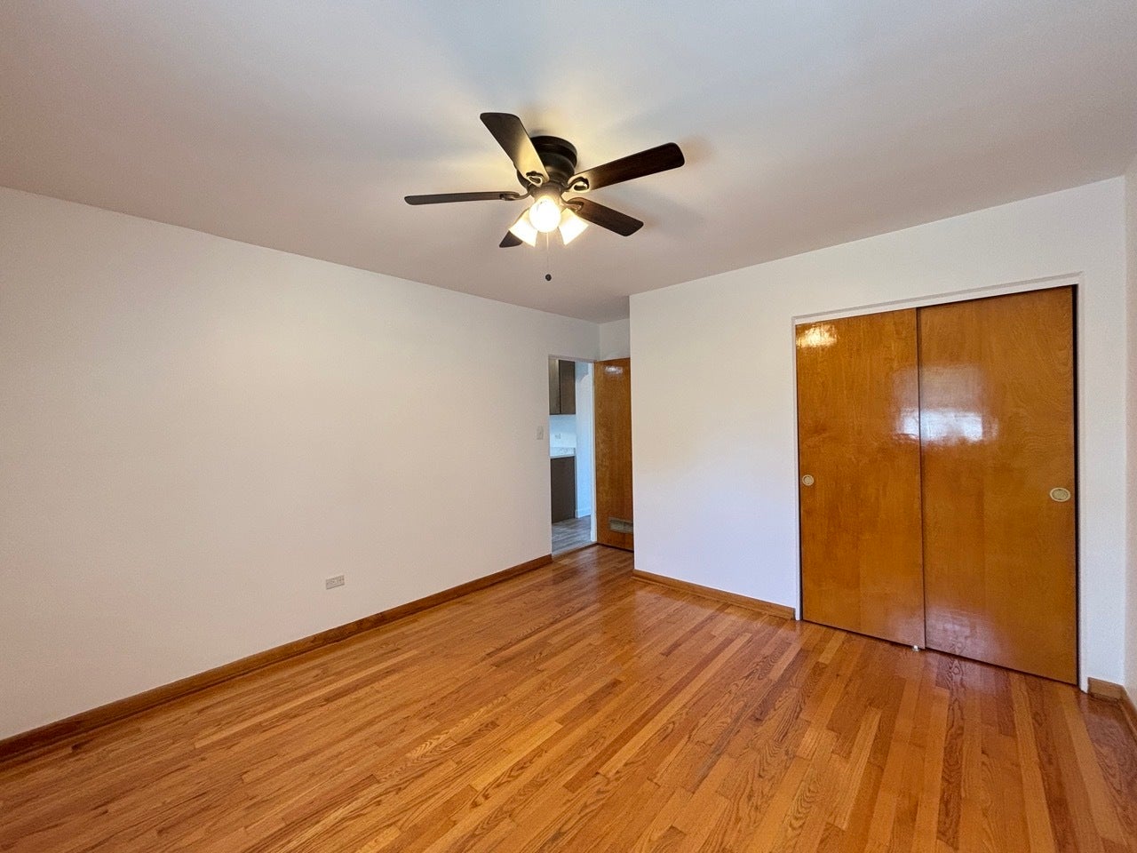 16 2ND Street, #F, Downers Grove, IL 60515 #2 bedroom