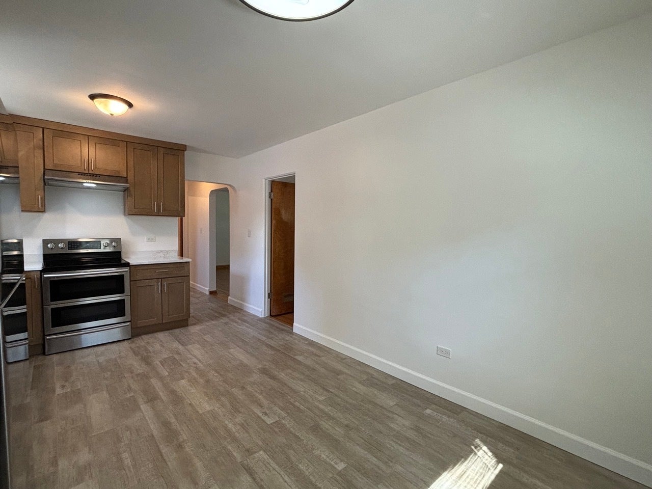 16 2ND Street, #F, Downers Grove, IL 60515 16 2ND Street, #F, Downers Grove, IL 60515
