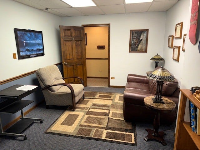 17732 Oak Park Avenue, #AB, Tinley Park, IL 60477 17732 Oak Park Avenue, #AB, Tinley Park, IL 60477