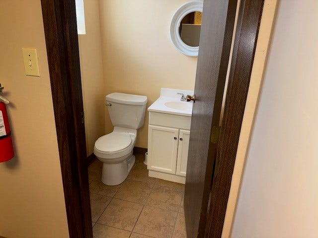 17732 Oak Park Avenue, #AB, Tinley Park, IL 60477 17732 Oak Park Avenue, #AB, Tinley Park, IL 60477