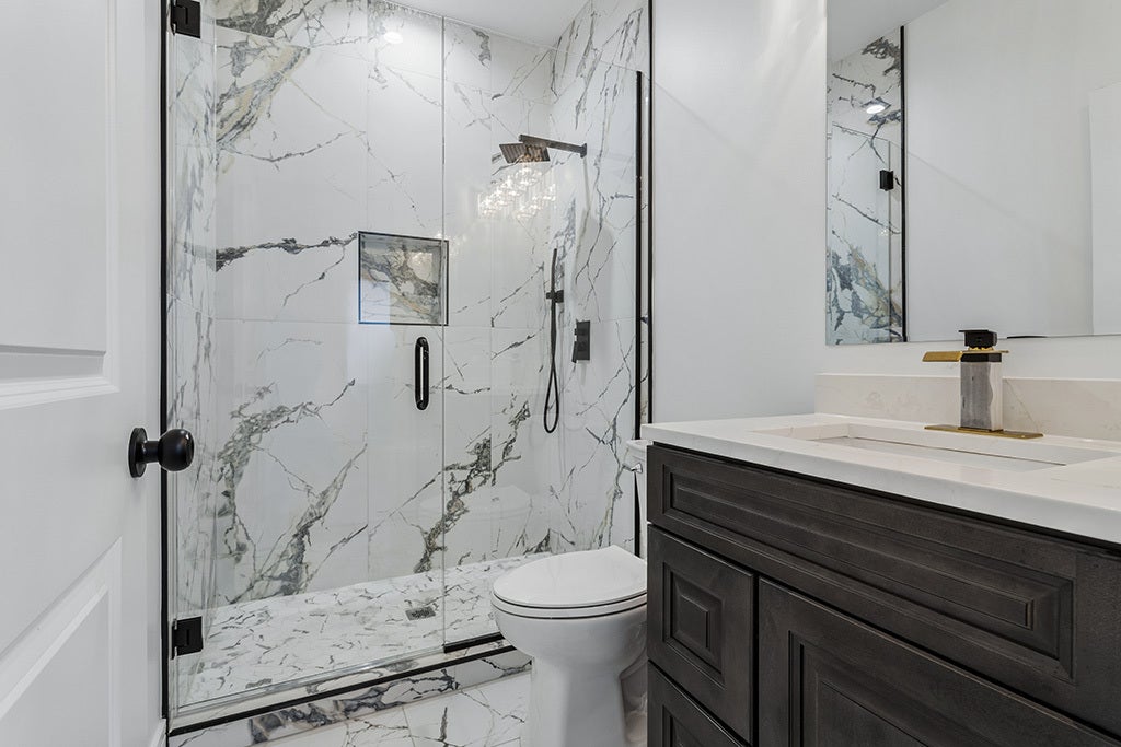 4623 S Prairie Avenue, Chicago, IL 60653 4623 S Prairie Avenue, Chicago, IL 60653