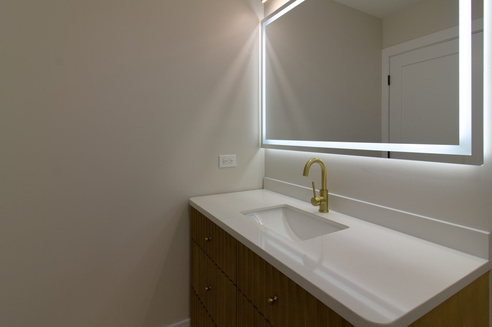 3524 Saratoga Avenue, Downers Grove, IL 60515 3524 Saratoga Avenue, Downers Grove, IL 60515