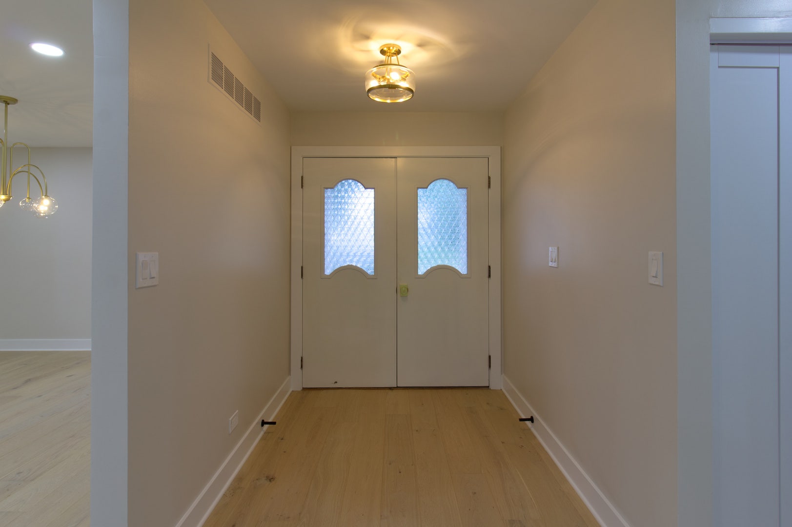 3524 Saratoga Avenue, Downers Grove, IL 60515 3524 Saratoga Avenue, Downers Grove, IL 60515