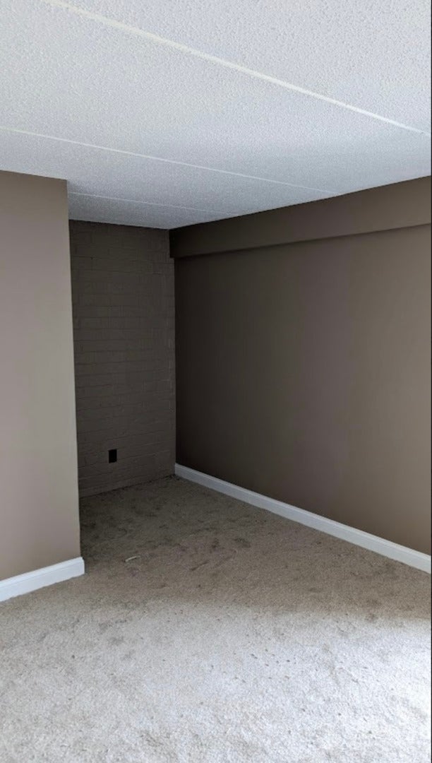 503 Kenneth Circle, #503, Elgin, IL 60120 503 Kenneth Circle, #503, Elgin, IL 60120