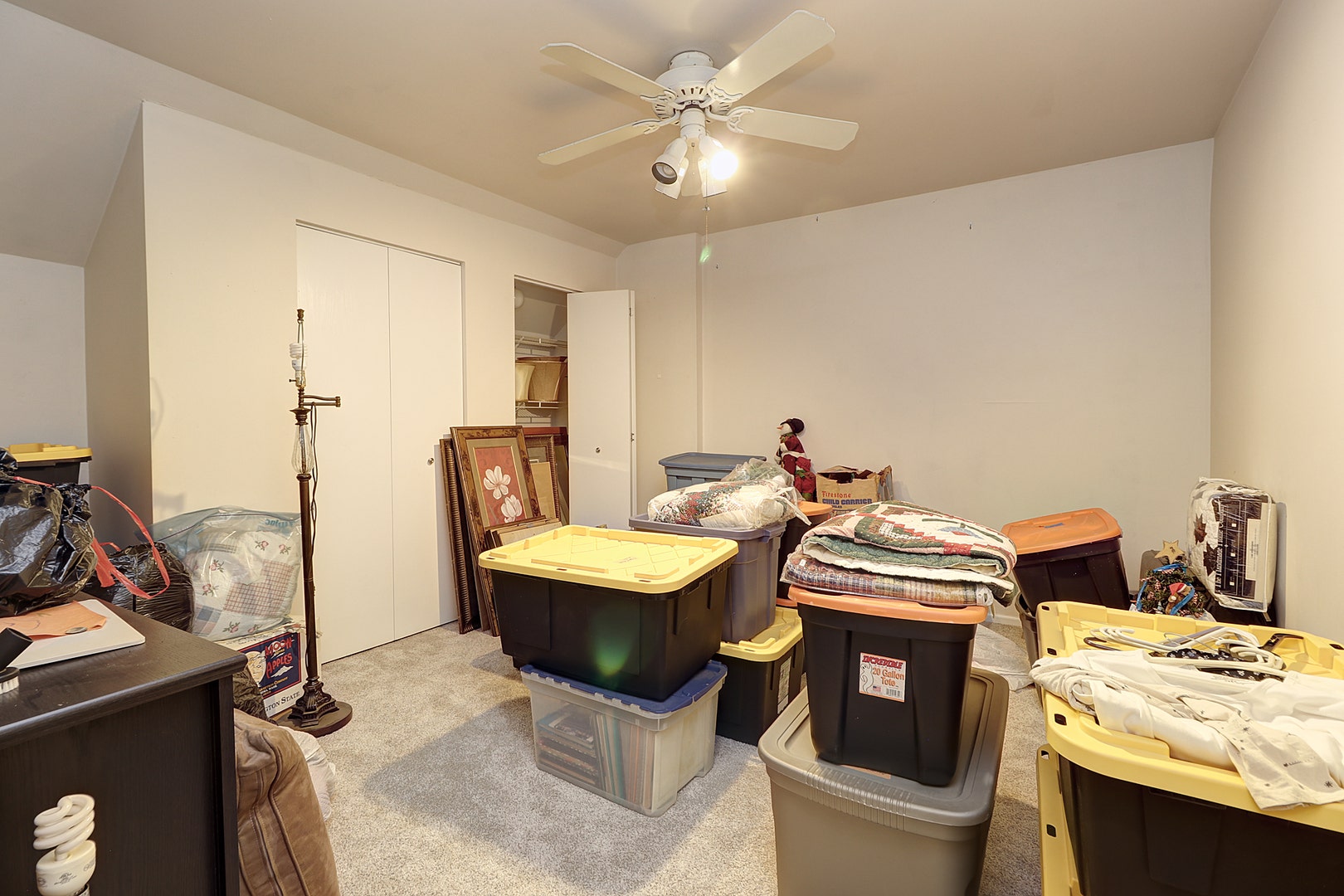 4330 River Glen Drive, Joliet, IL 60431 4330 River Glen Drive, Joliet, IL 60431