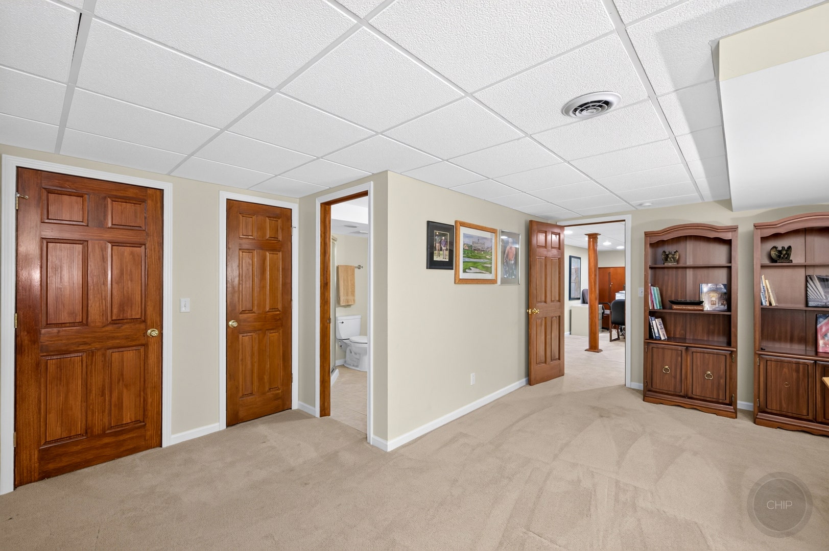 4020 White Eagle Drive, Naperville, IL 60564