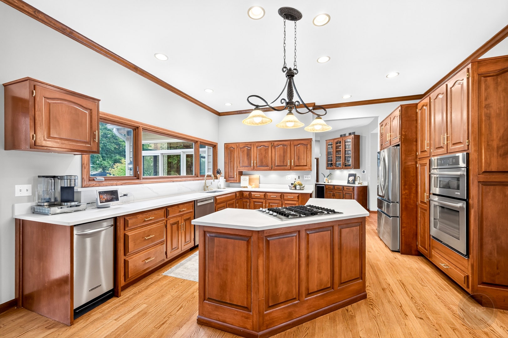4020 White Eagle Drive, Naperville, IL 60564