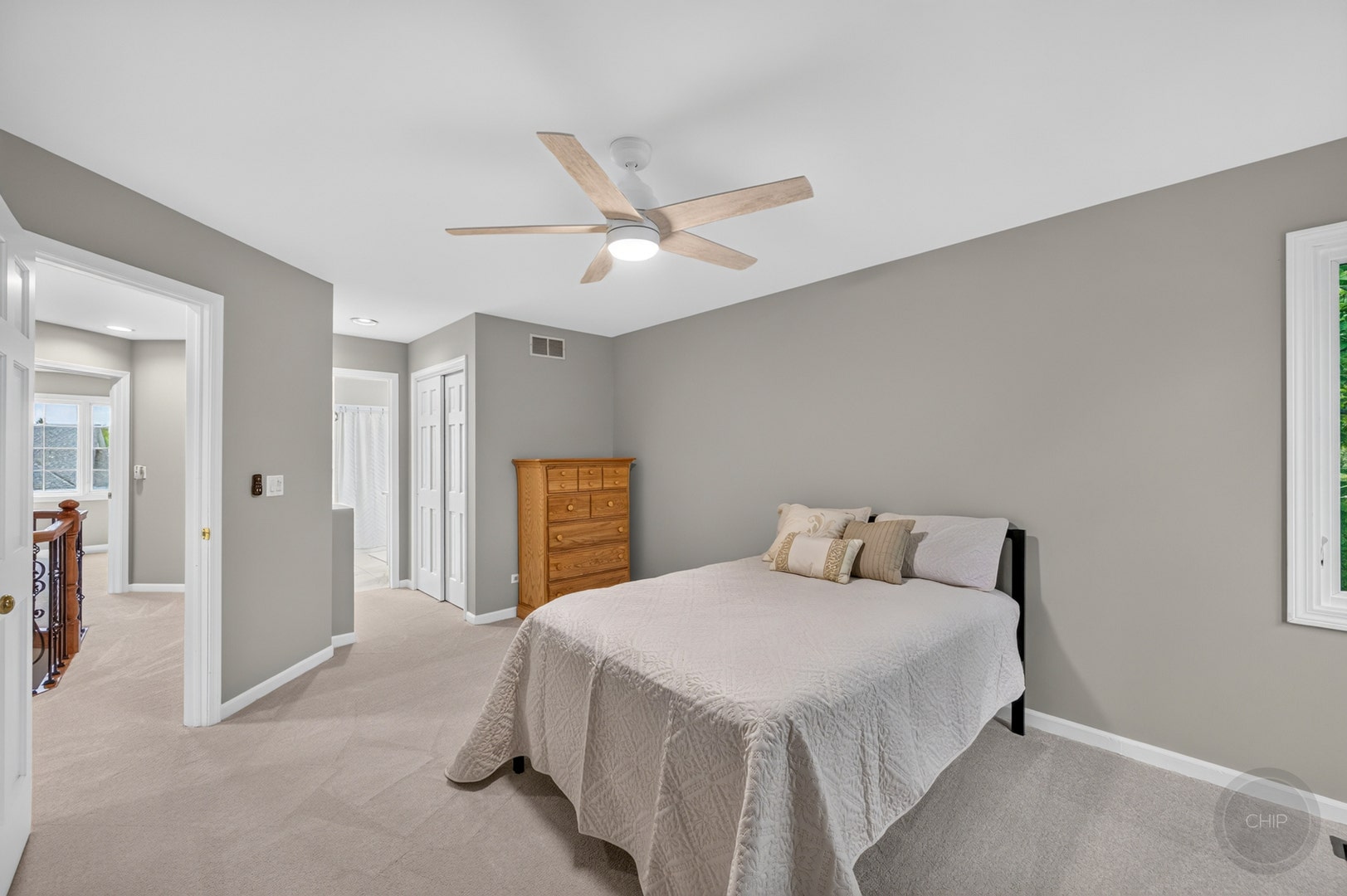 4020 White Eagle Drive, Naperville, IL 60564