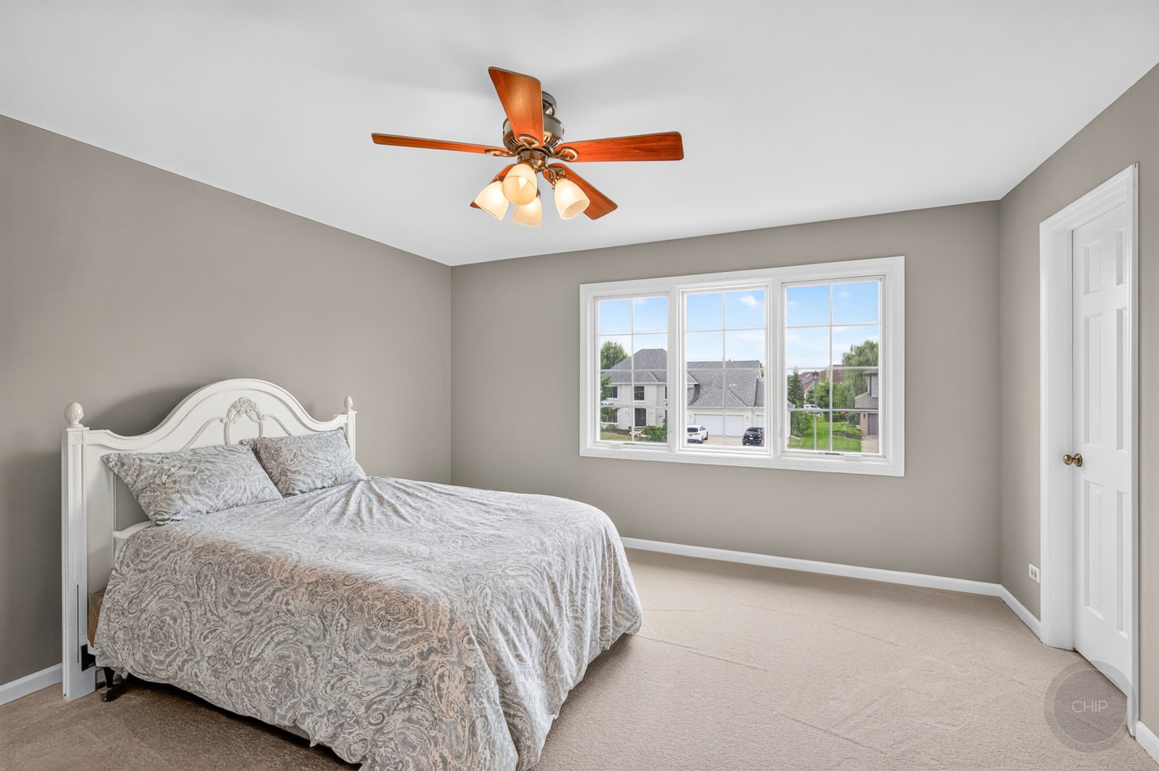 4020 White Eagle Drive, Naperville, IL 60564