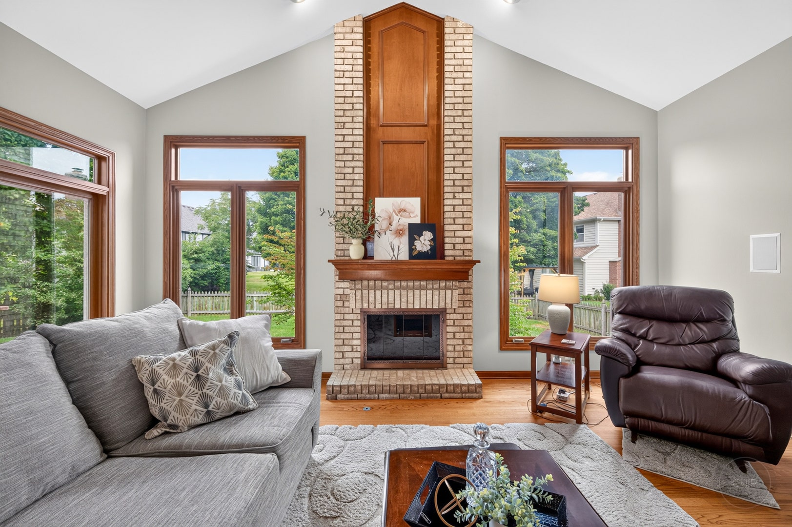 4020 White Eagle Drive, Naperville, IL 60564