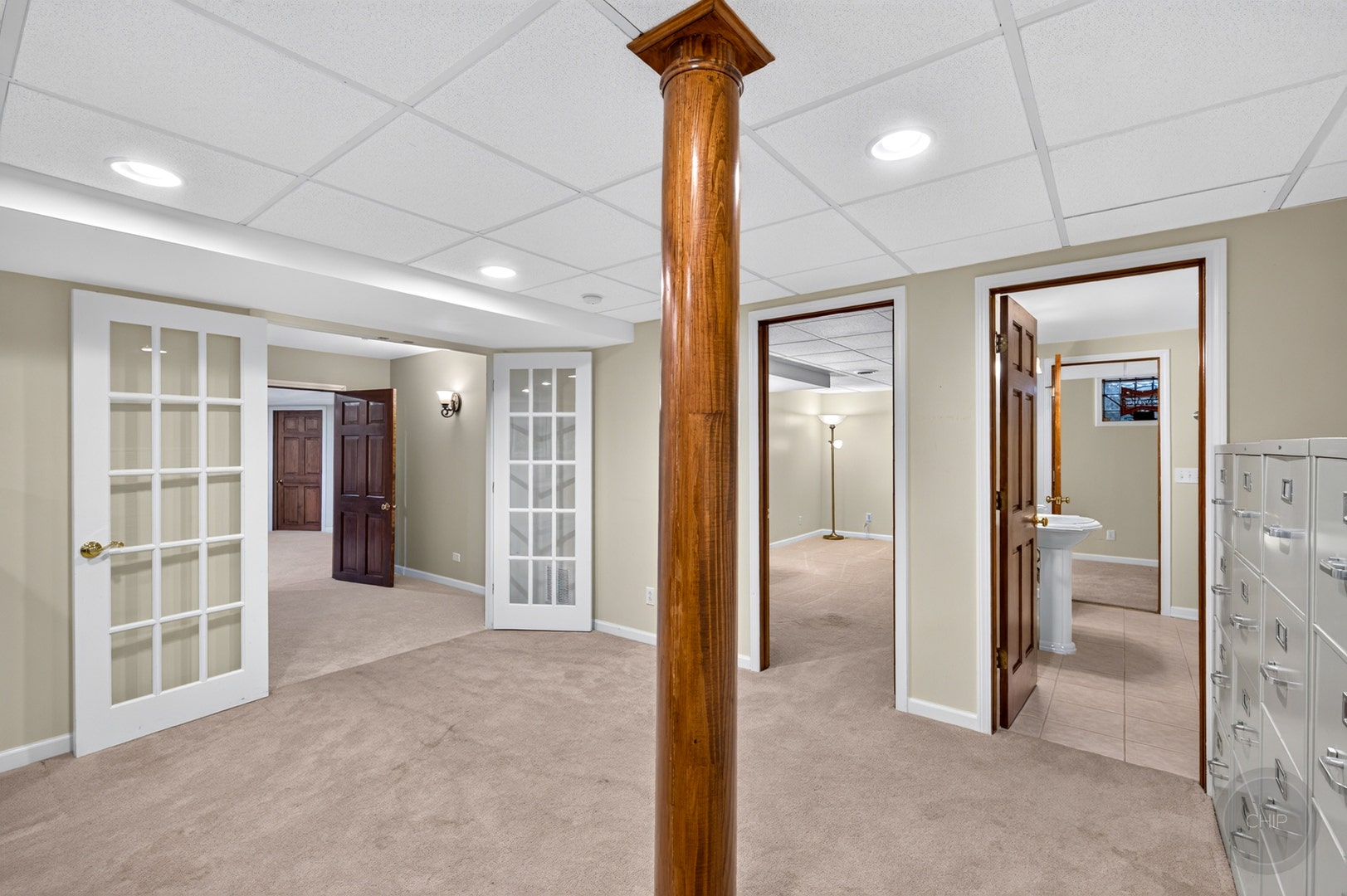 4020 White Eagle Drive, Naperville, IL 60564