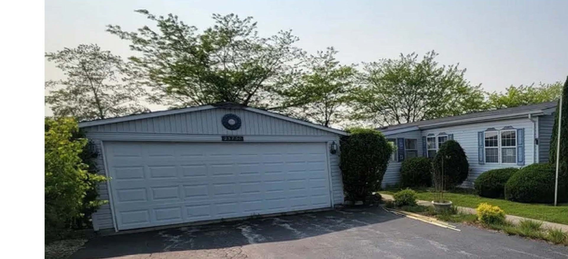 25730 Olympic Drive, #188, Monee, IL 60449 25730 Olympic Drive, #188, Monee, IL 60449